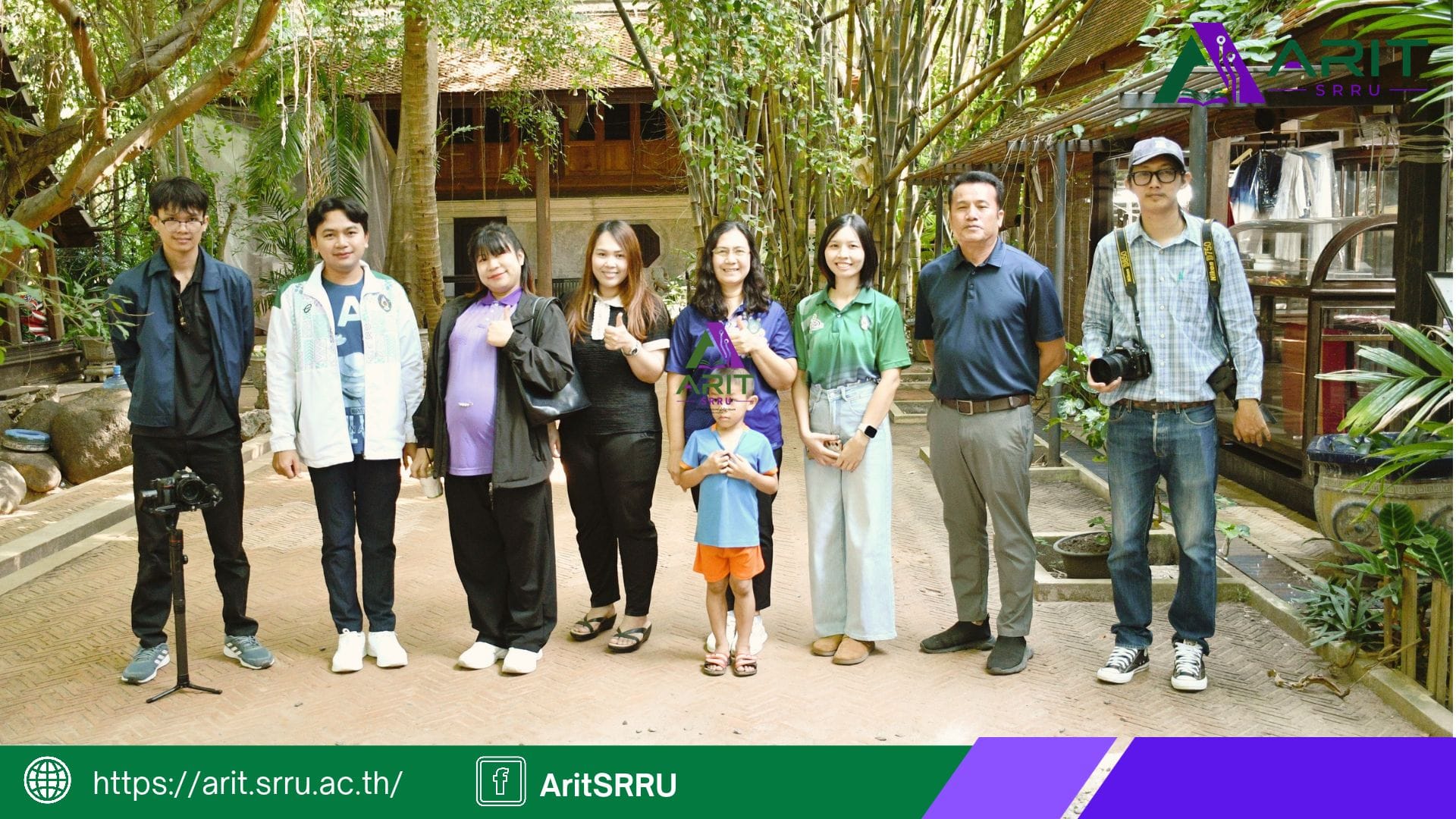 สำนักวิทยบริการฯ อำนวยความสะดวกในการถ่ายทำสารคดีเทิดพระเกียรติ กลุ่มอีสานตอนล่าง ภายใต้แนวคิด “จิตวิญญาณแห่งหัตถศิลป์ จากที่ทอดใต้ถุนบ้านสู่อัตลักษณ์บนเวทีสากล/โลก ด้วยพระมหากรุณาธิคุณ”