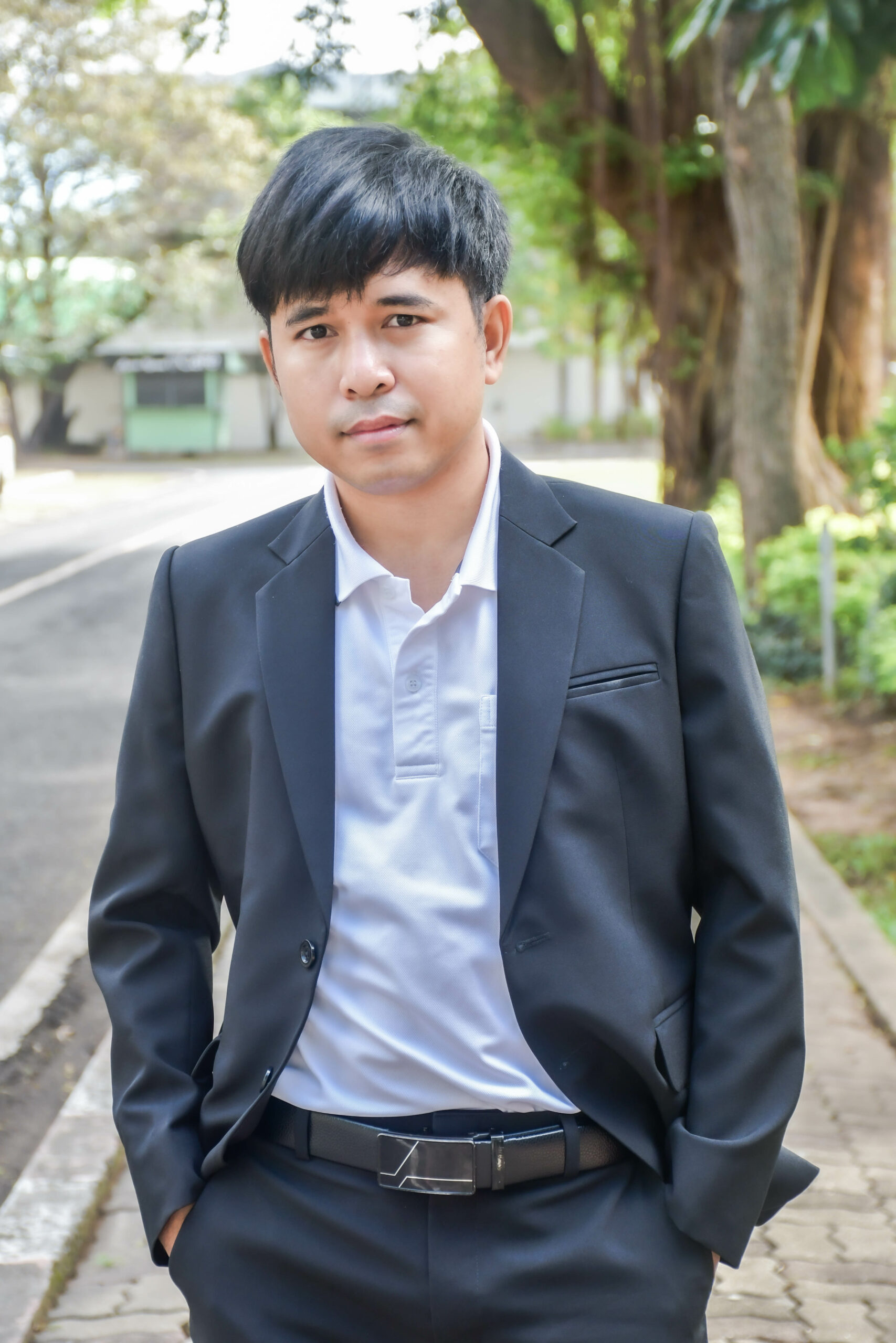 นายจำรัส มหานาม